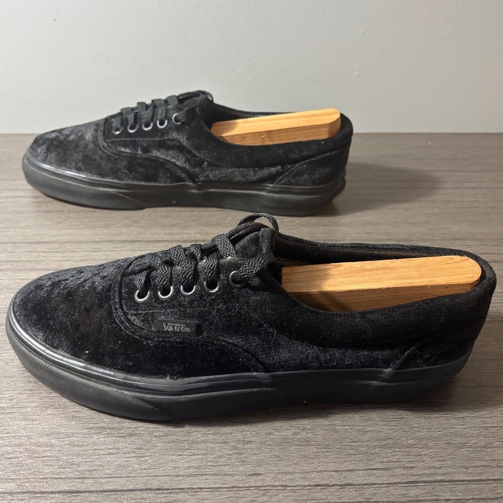 Vans Era Black Velvet Lo Pro Skate Sneaker Size M7.5 W9 Fairy Gothcore - Picture 6 of 8